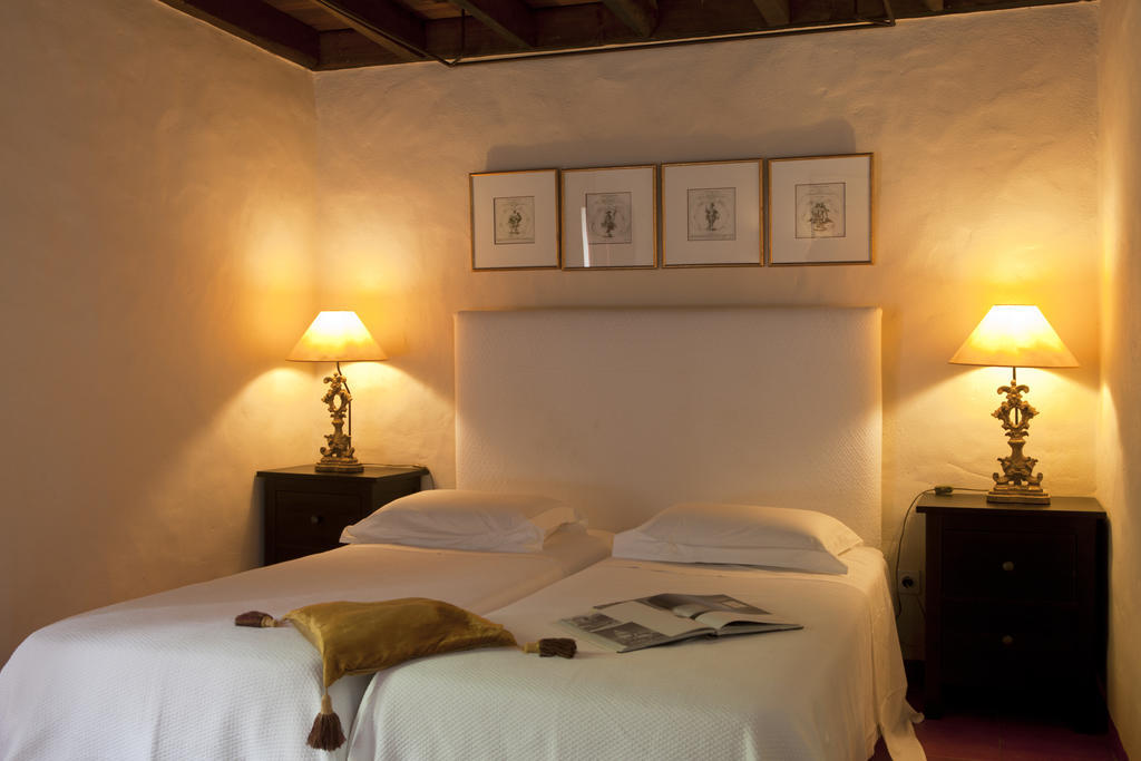Hotel Convento Sao Saturnino Colares Pokoj fotografie